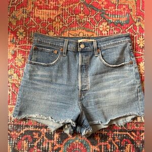 Levi’s ribcage shorts